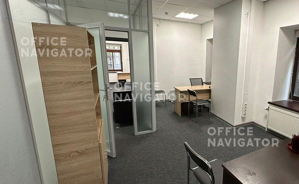 <name>Продажа офиса 5058.3 м², 1-6 этаж, в бизнес-центре АТВ</name>
