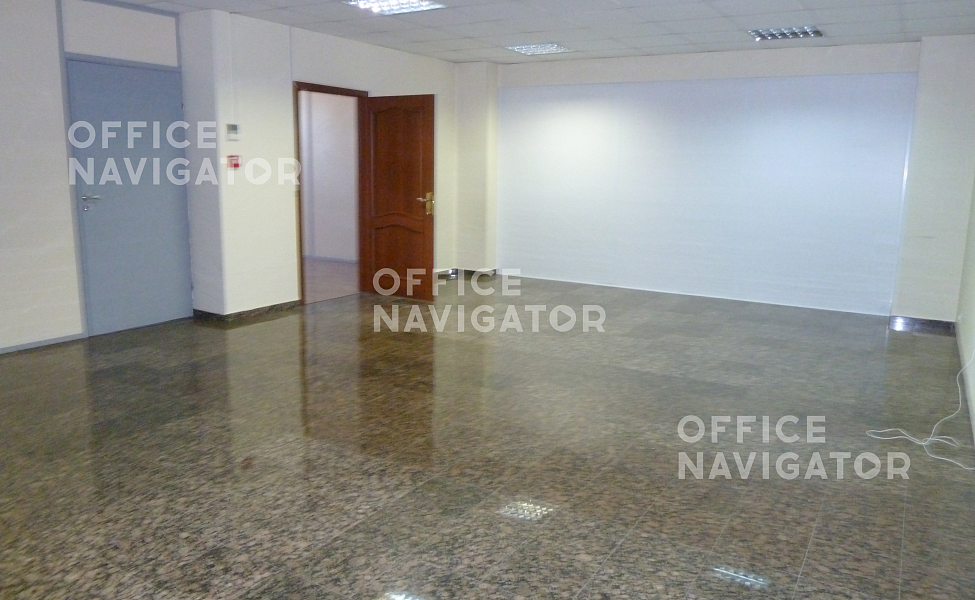 <name>Аренда офиса 645.2 м², 2 этаж, в бизнес-центре ЗВИ</name>
