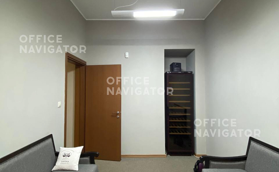 <name>Продажа офиса 228.6 м², -1 этаж, в бизнес-центре Тверская ул., 12, стр. 7</name>
